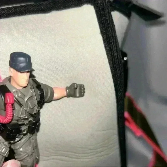 HAUTE SHORE ISLA TOTE - SWANK In A Tan, Goldfish-green And Hot Pink Colors. EUC! - Picture 10 of 13